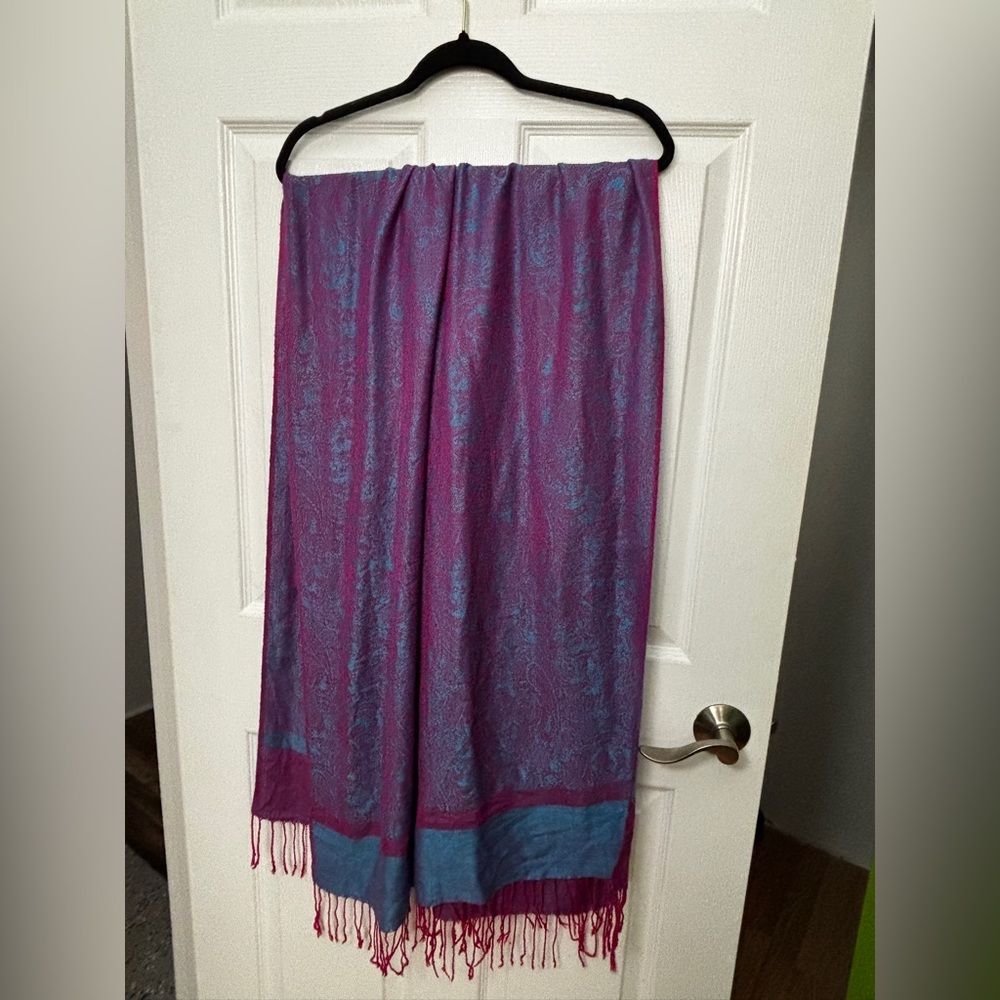 Colorful Pashmina Set (2) - Picture 3 of 6